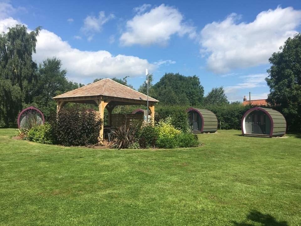 יורק Belle Vista Glamping & Camping מראה חיצוני תמונה