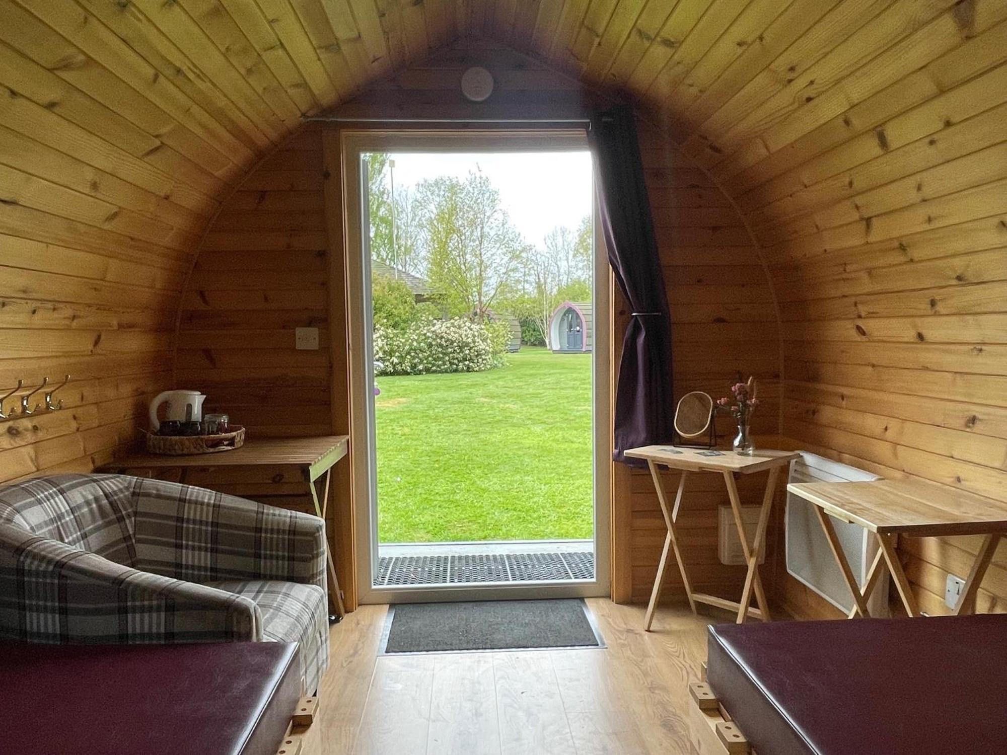 יורק Belle Vista Glamping & Camping מראה חיצוני תמונה